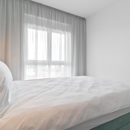 Grand Hill Flats Apartment ออราแด ภายนอก รูปภาพ