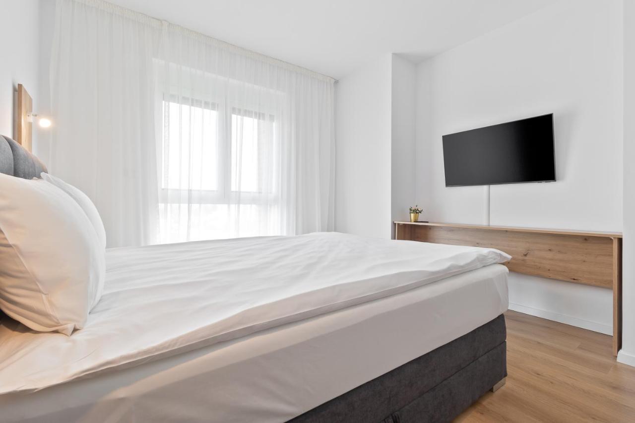 Grand Hill Flats Apartment ออราแด ภายนอก รูปภาพ