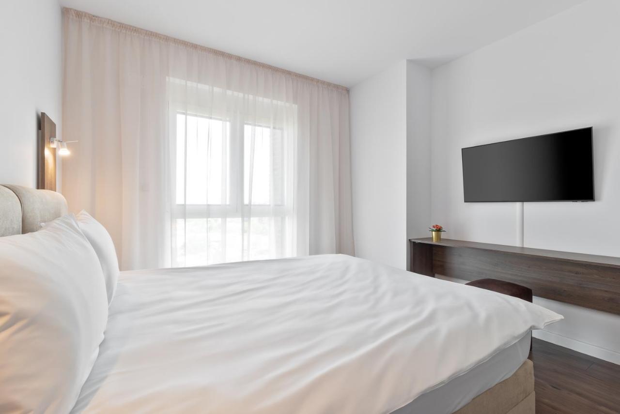 Grand Hill Flats Apartment ออราแด ภายนอก รูปภาพ