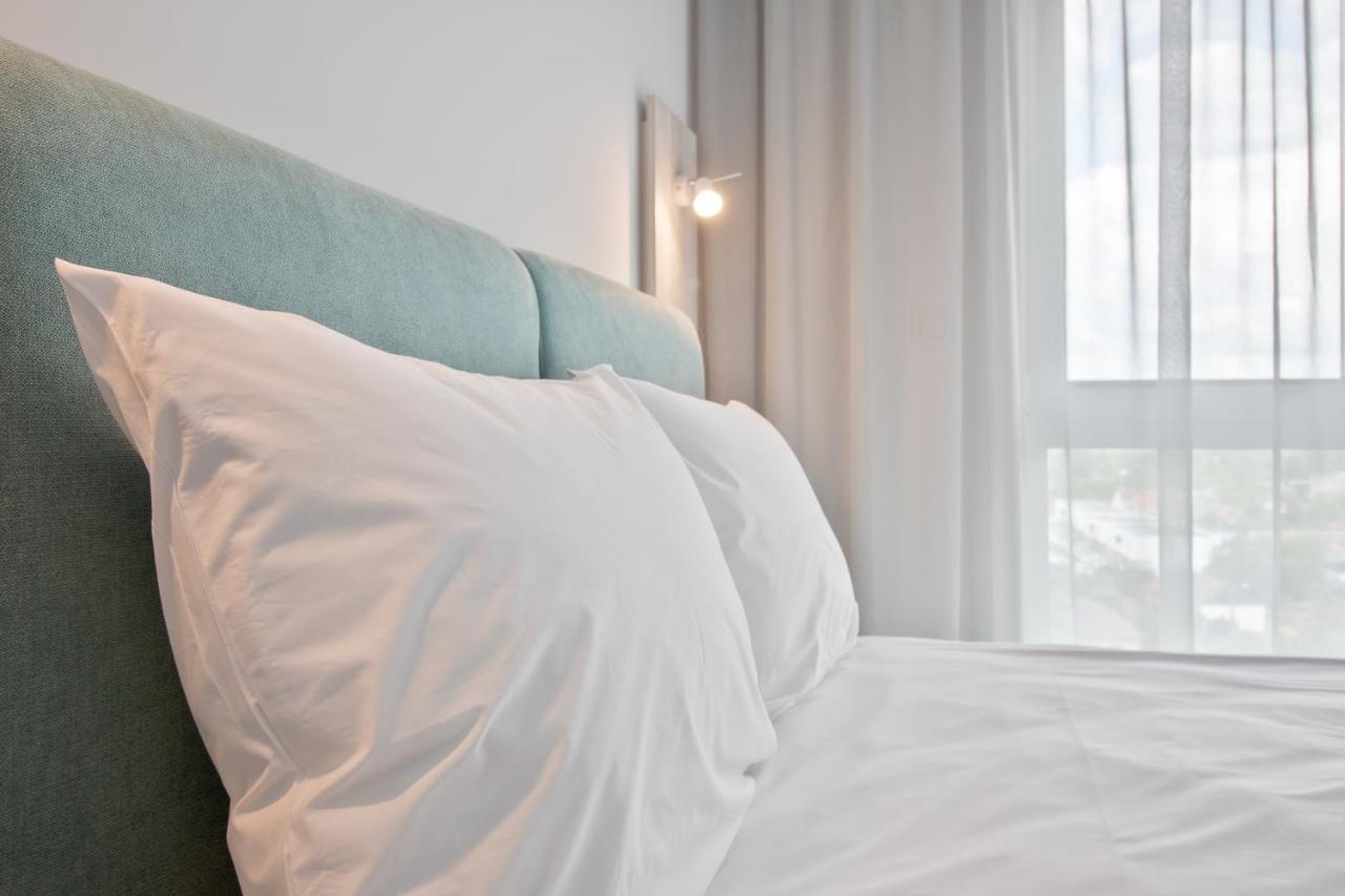 Grand Hill Flats Apartment ออราแด ภายนอก รูปภาพ