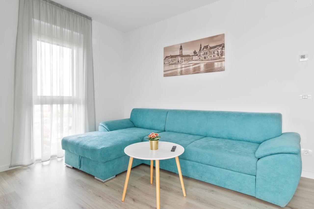 Grand Hill Flats Apartment ออราแด ภายนอก รูปภาพ