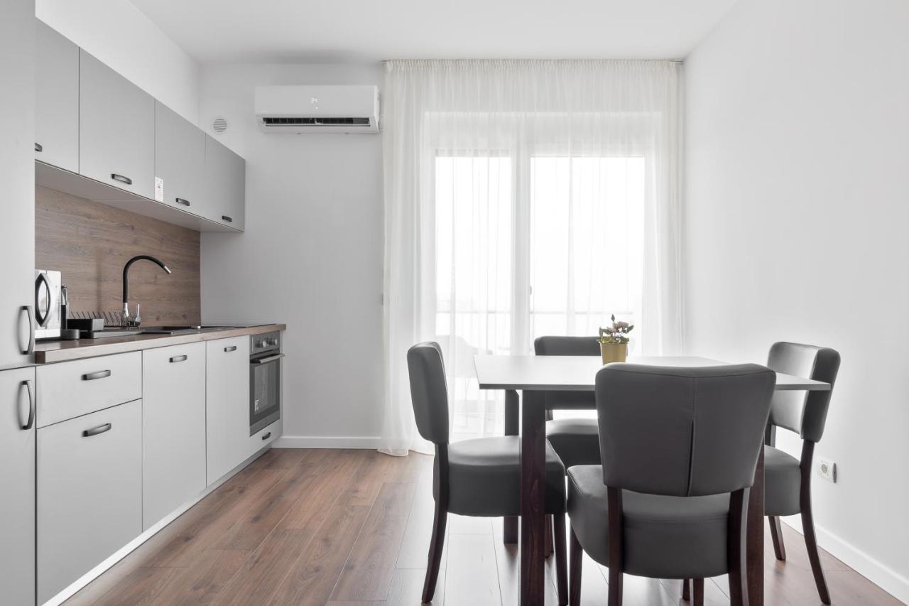 Grand Hill Flats Apartment ออราแด ภายนอก รูปภาพ