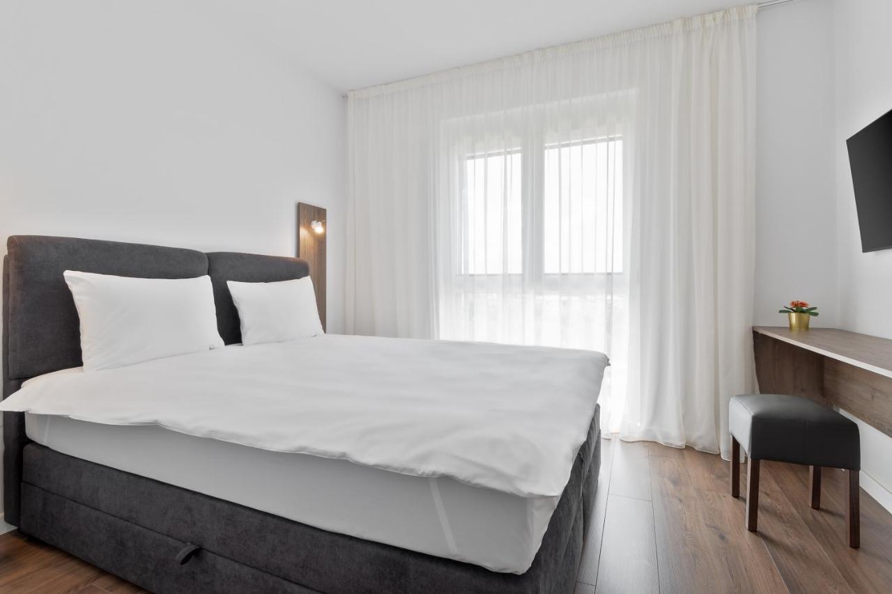 Grand Hill Flats Apartment ออราแด ภายนอก รูปภาพ