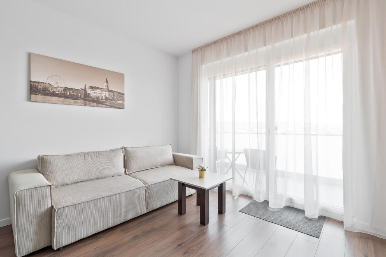 Grand Hill Flats Apartment ออราแด ภายนอก รูปภาพ