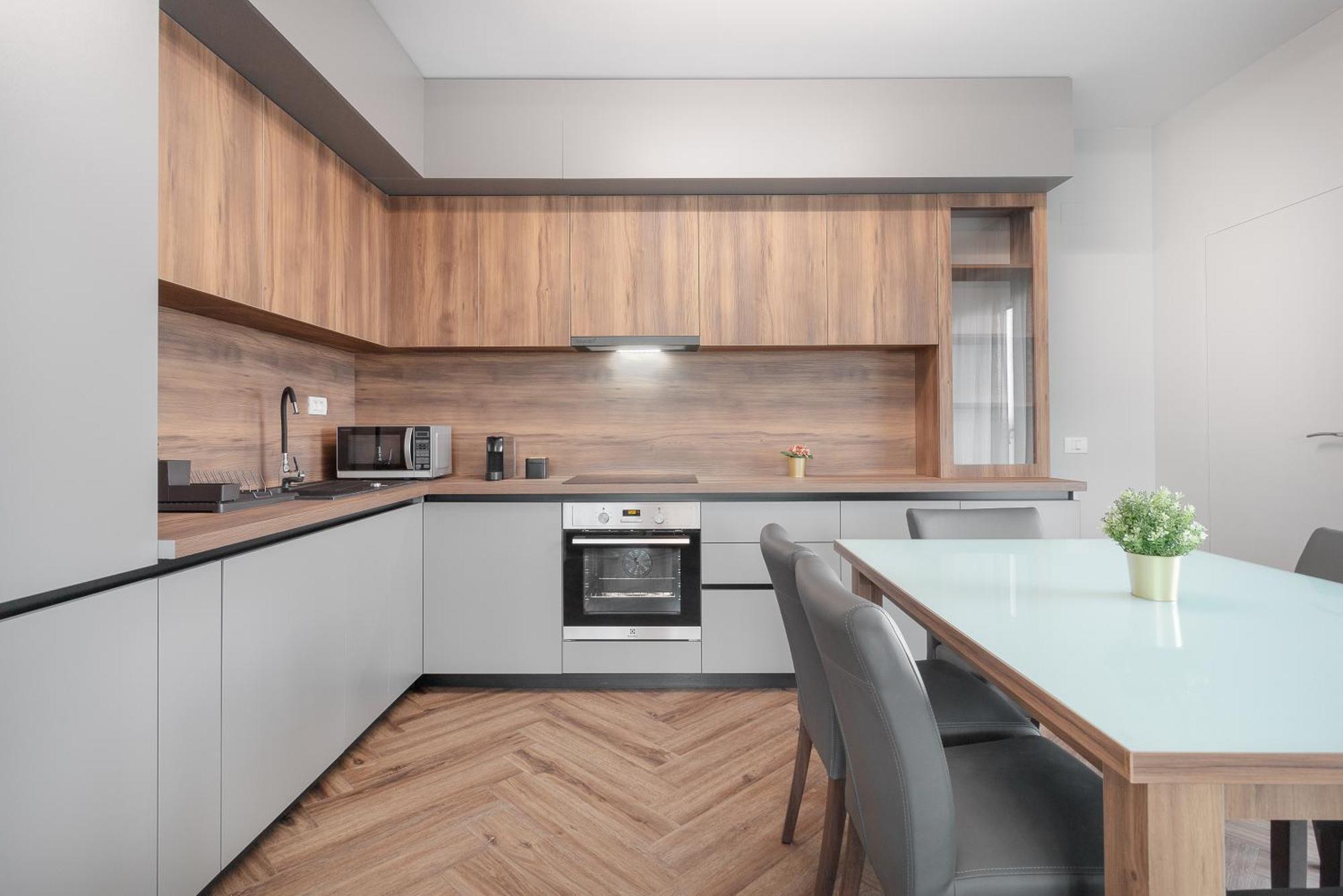 Grand Hill Flats Apartment ออราแด ภายนอก รูปภาพ