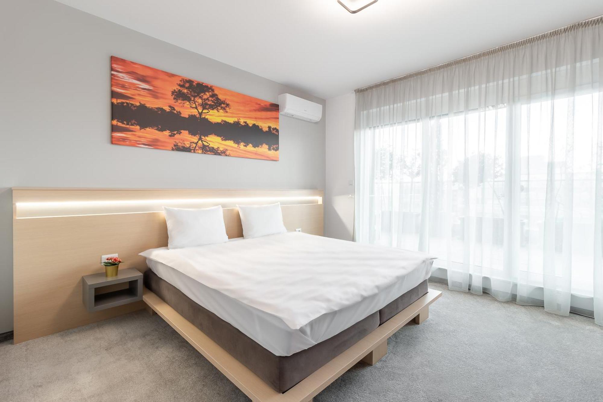 Grand Hill Flats Apartment ออราแด ภายนอก รูปภาพ