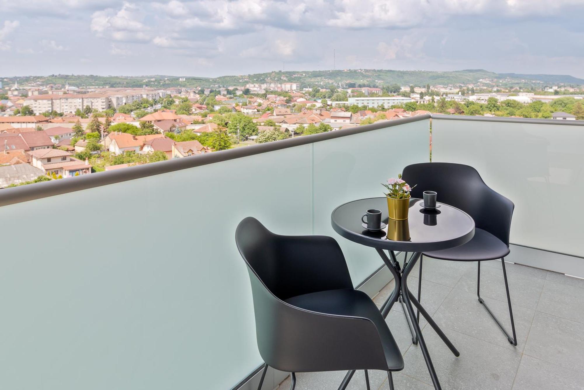 Grand Hill Flats Apartment ออราแด ภายนอก รูปภาพ